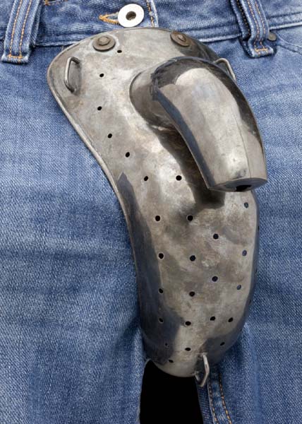 Boy's chastity device
